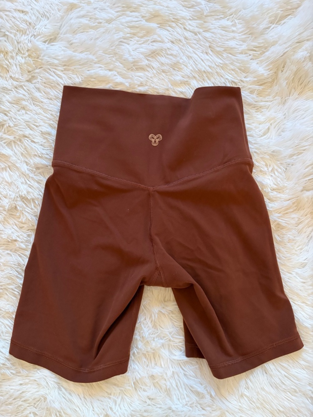 TnaBUTTER™ Cheeky Hi-Rise 7" Short in Cognac Brown size S - Picture 4 of 5